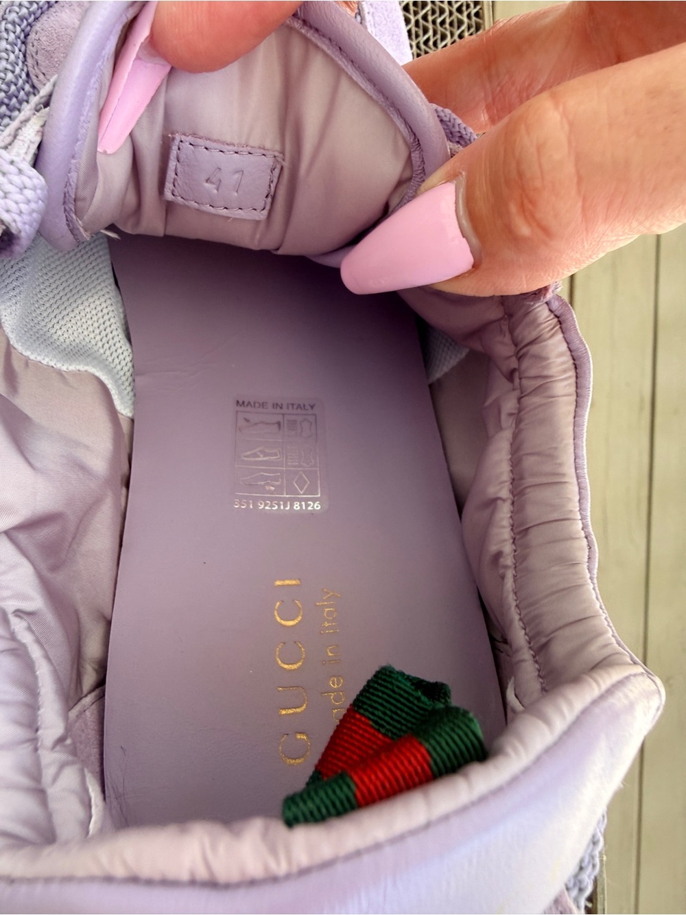 Gucci Women’s Shift Sneaker Lavender with Green-Red Gold GG Sz 11 Worn twice - Picture 6 of 11